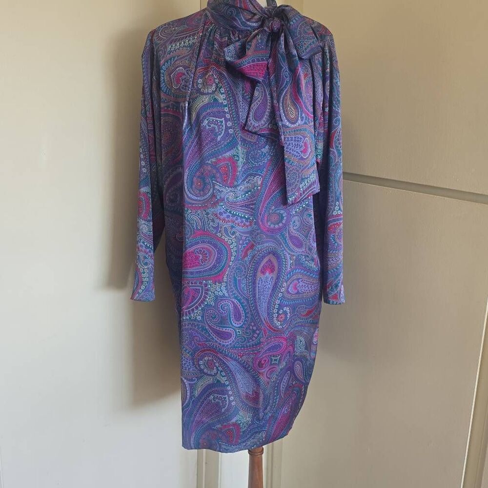 Vintage Purple Paisley "Batwing" Dress, High Bow Collar, Custom, No Brand, Sz.6